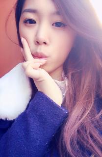 国产病娇女生视频,暗黑魅力下的情感陷阱