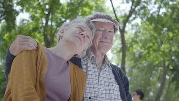 黄色国产老年人视频,国产老年生活温馨瞬间