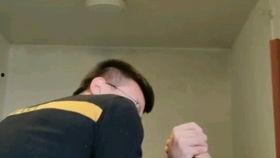 国产三巨头掰手腕视频,掰手腕视频燃爆眼球